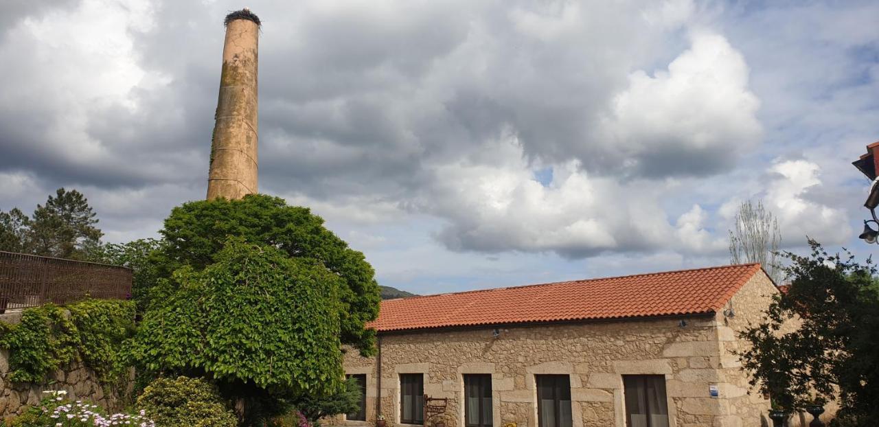 Hotel Rural A Velha Fabrica Valverde del Fresno Extérieur photo